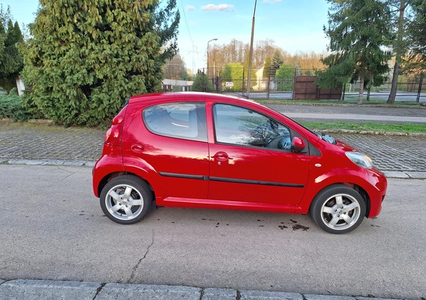 Peugeot 107 cena 13500 przebieg: 73000, rok produkcji 2010 z Alwernia małe 92